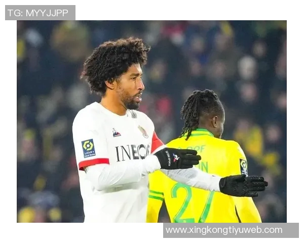 丹特42岁生日首发出战尼斯成为法甲历史第三年长球员 丹特42岁生日首发出战尼斯成为法甲历史第三年长球员