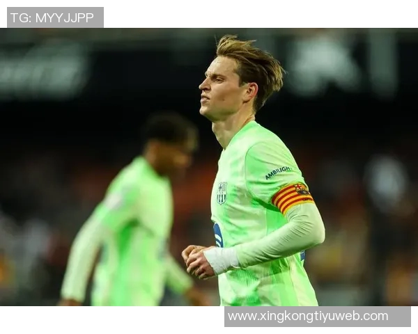 阿斯消息称德容将出战马竞阿劳霍与费尔明缺席比赛 阿斯消息称德容将出战马竞阿劳霍与费尔明缺席比赛