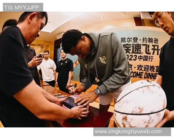 凯尔登约翰逊表现平平12分1板1助外线手感不佳三分球未能命中