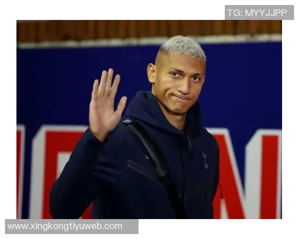 范德芬得知伊萨克受伤后立即联系并表达歉意 范德芬得知伊萨克受伤后立即联系并表达歉意