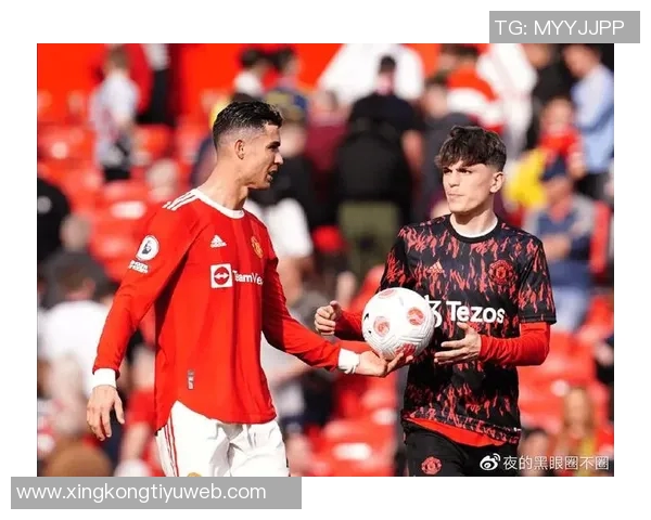 维拉纽瓦称里夫斯当前实力超越乔治引发热议